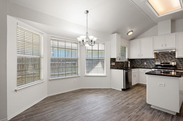 3936 Kristencreek LN, Round Rock, TX 78681