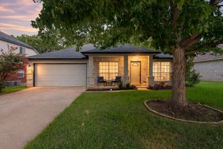 3936 Kristencreek LN, Round Rock, TX 78681
