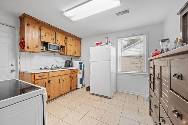 1725 Otey Street, Lynchburg, VA 24501