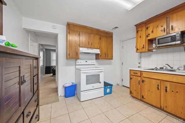 1725 Otey Street, Lynchburg, VA 24501