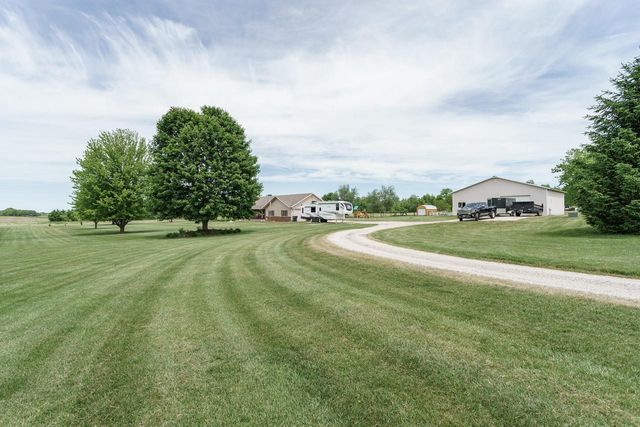 W5546 Sun ROAD, Juneau, WI 53039