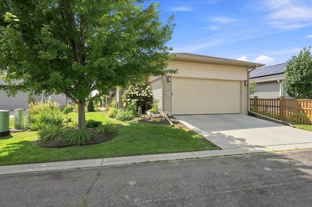 463 North Star Drive, Madison, WI 53718
