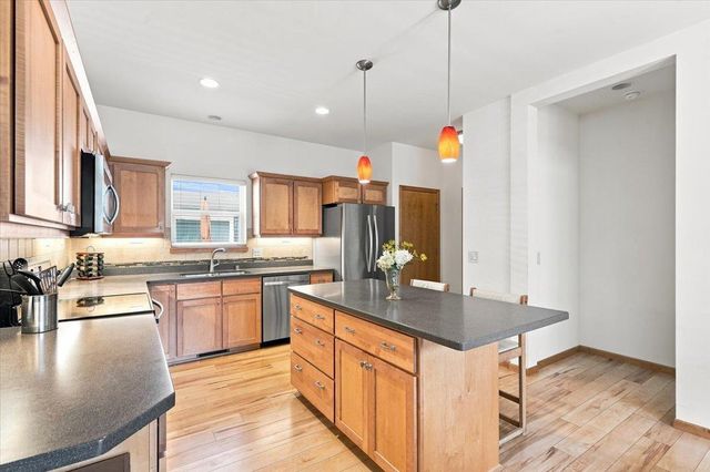 463 North Star Drive, Madison, WI 53718