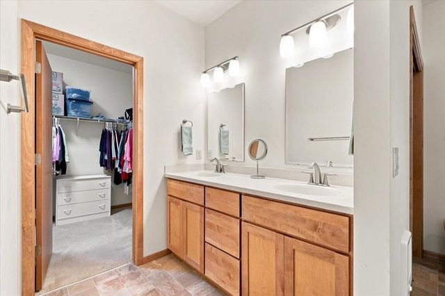 463 North Star Drive, Madison, WI 53718