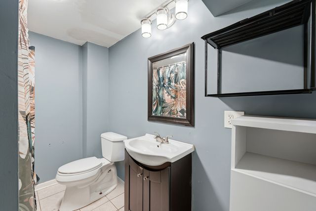 6223 S Washtenaw Avenue, Chicago, IL 60629