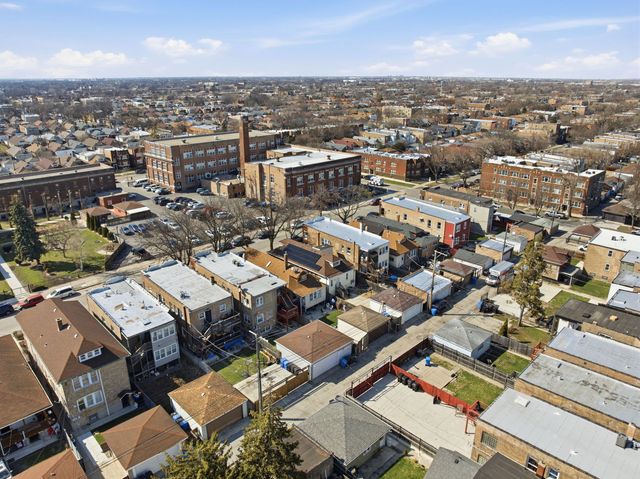 6223 S Washtenaw Avenue, Chicago, IL 60629