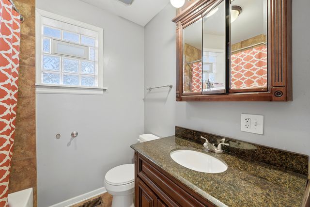 6223 S Washtenaw Avenue, Chicago, IL 60629