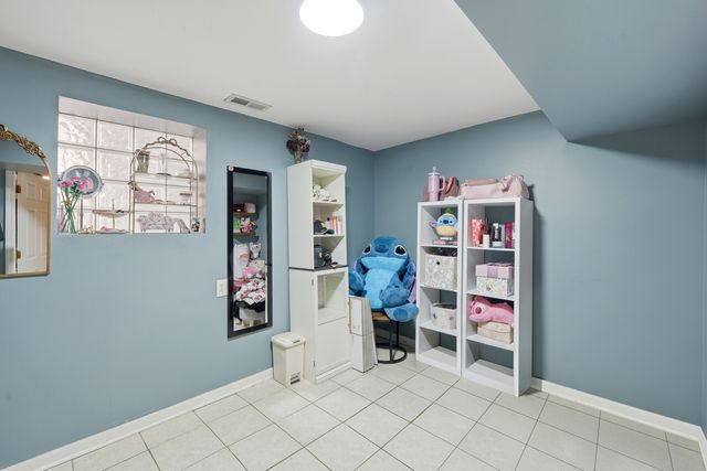 6223 S Washtenaw Avenue, Chicago, IL 60629