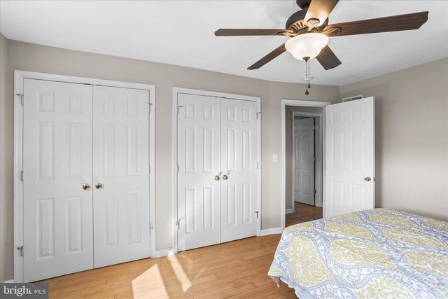 10 LOGAN HEIGHTS RD, York, PA 17403