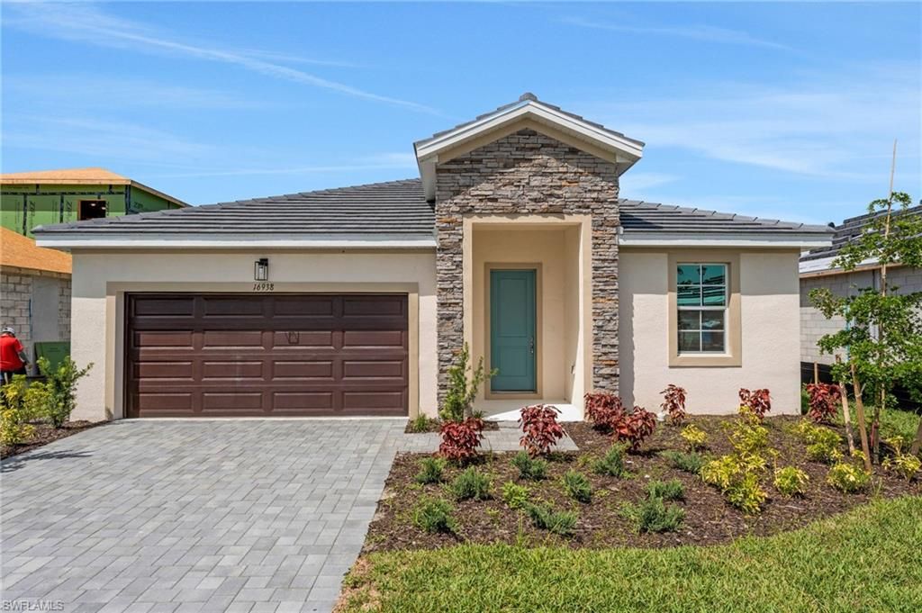 16938 SQUIRREL BRANCH LN, ALVA, FL 33920 — exterior
