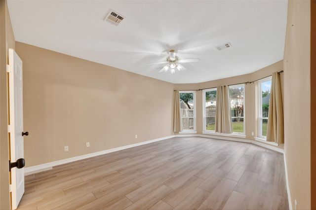 3022 Hidden Mist Court, Pearland, TX 77584