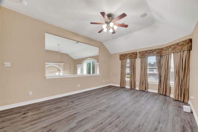 3022 Hidden Mist Court, Pearland, TX 77584