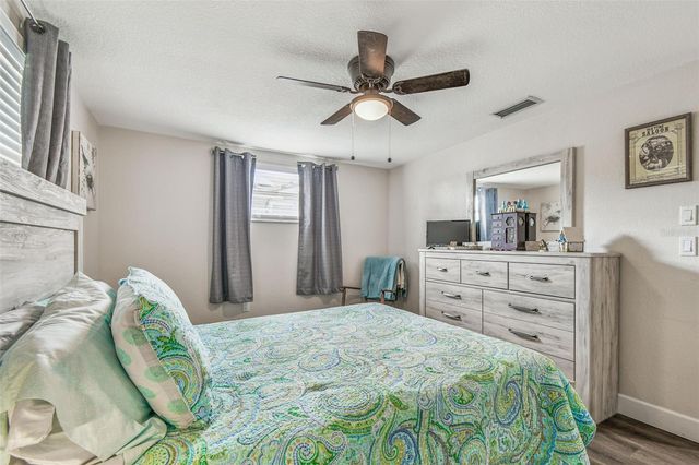 6743 KNIGHTSBRIDGE DRIVE, New Port Richey, FL 34653