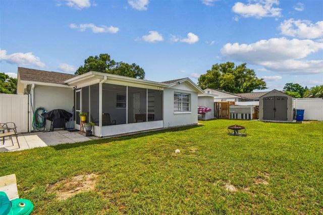 6743 KNIGHTSBRIDGE DRIVE, New Port Richey, FL 34653