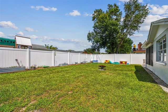 6743 KNIGHTSBRIDGE DRIVE, New Port Richey, FL 34653