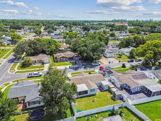 6743 KNIGHTSBRIDGE DRIVE, New Port Richey, FL 34653