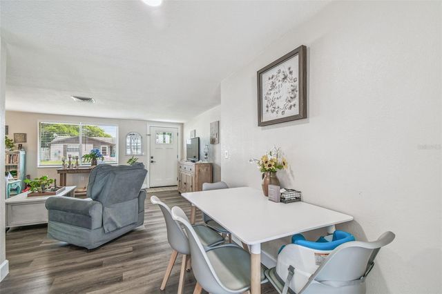 6743 KNIGHTSBRIDGE DRIVE, New Port Richey, FL 34653