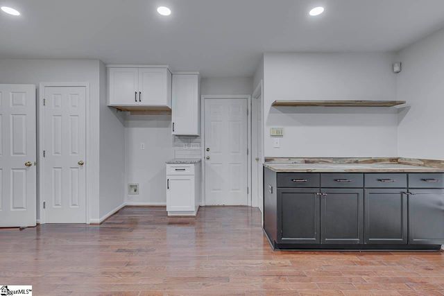 112 Brown Lane, Simpsonville, SC 29681