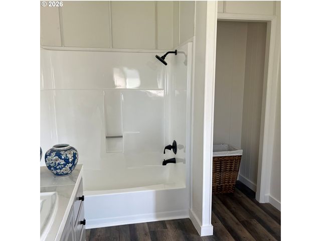 27256 CLEAR LAKE Rd, Eugene, OR 97402