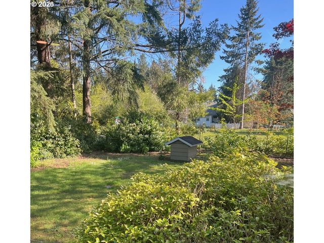 27256 CLEAR LAKE Rd, Eugene, OR 97402