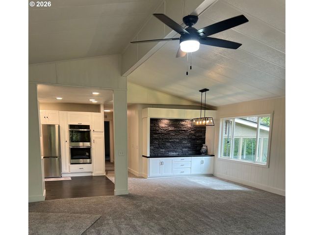 27256 CLEAR LAKE Rd, Eugene, OR 97402