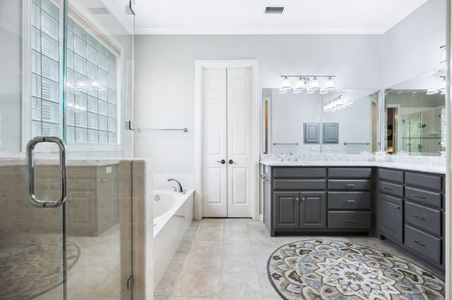 1210 Creekwood Drive, Garland, TX 75044