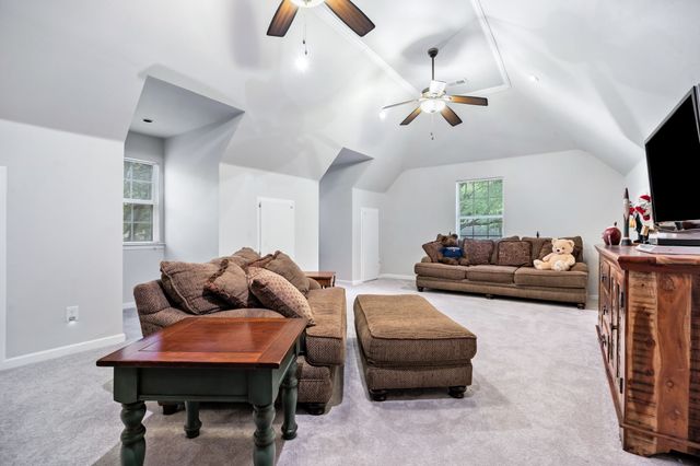 1210 Creekwood Drive, Garland, TX 75044