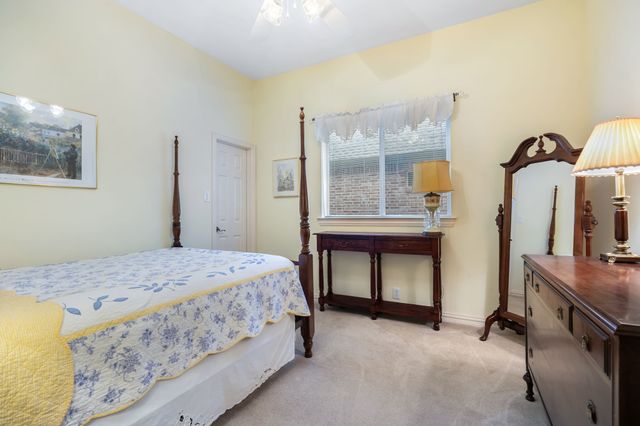 1210 Creekwood Drive, Garland, TX 75044