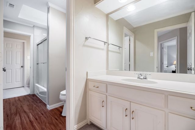 1210 Creekwood Drive, Garland, TX 75044