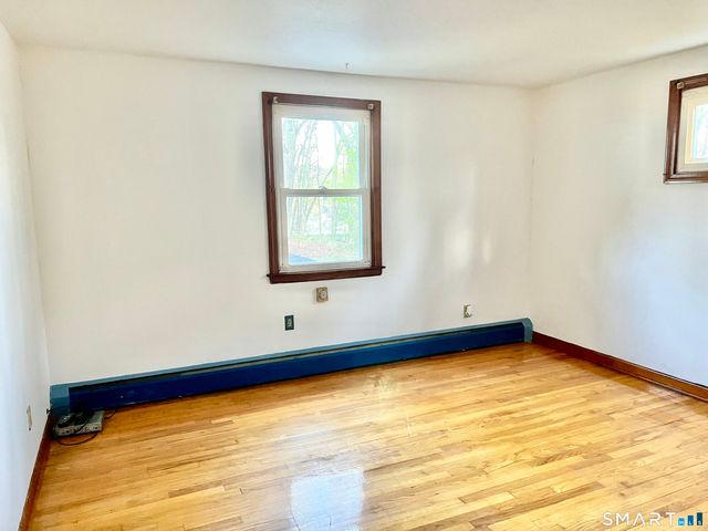 118 Berkshire Drive, Bristol, CT 06010