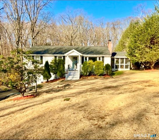 118 Berkshire Drive, Bristol, CT 06010