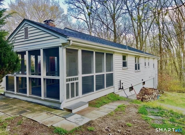 118 Berkshire Drive, Bristol, CT 06010