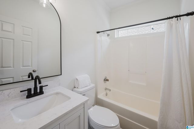 132 COVE LANE, Pelham, AL 35124