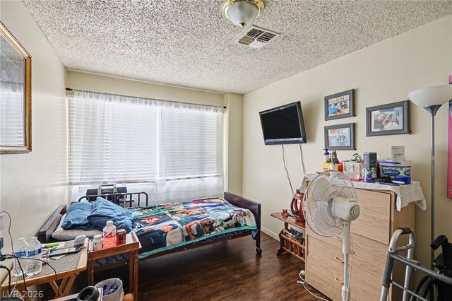 1905 South 17th Street, Las Vegas, NV 89104