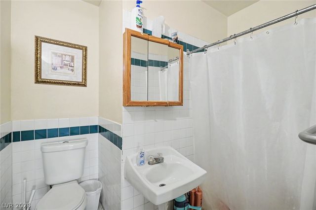 1905 South 17th Street, Las Vegas, NV 89104