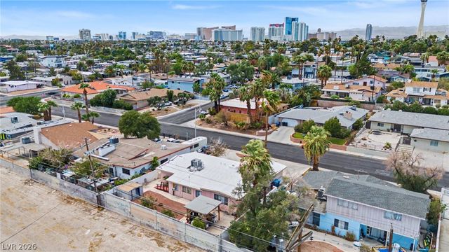 1905 South 17th Street, Las Vegas, NV 89104
