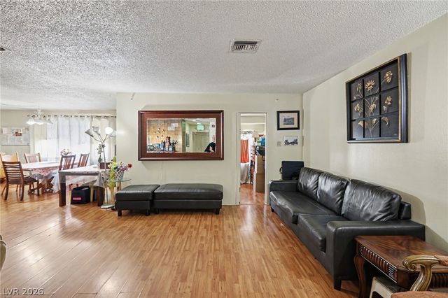 1905 South 17th Street, Las Vegas, NV 89104