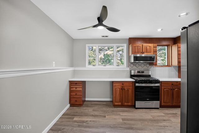 517 Alfred Road, Toms River, NJ 08757