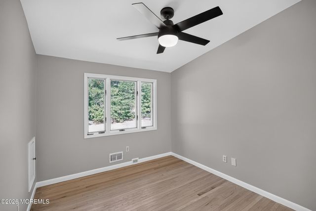 517 Alfred Road, Toms River, NJ 08757