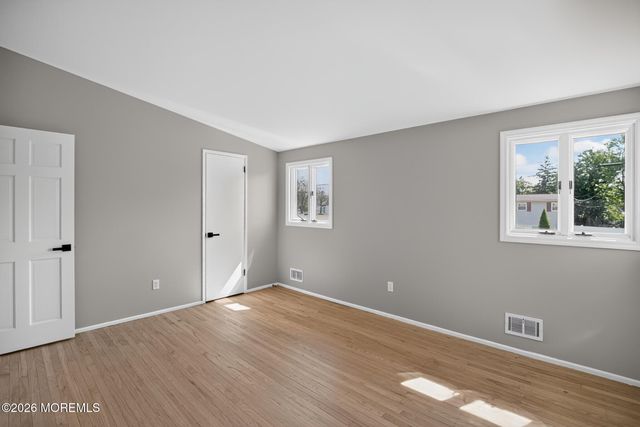 517 Alfred Road, Toms River, NJ 08757