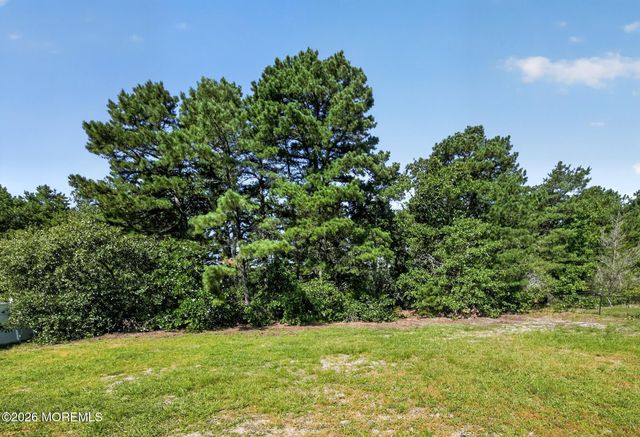 517 Alfred Road, Toms River, NJ 08757