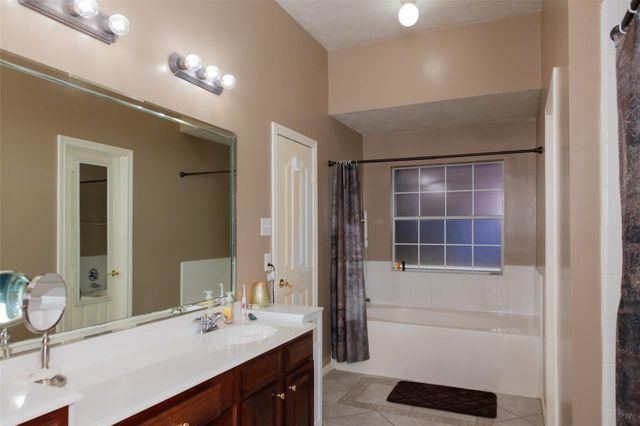 2308 Winecup Lane, League City, TX 77573