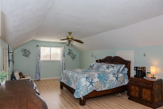 2308 Winecup Lane, League City, TX 77573