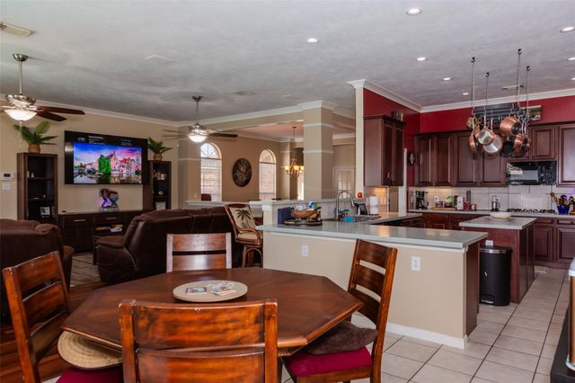 2308 Winecup Lane, League City, TX 77573