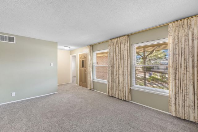 3112 Riviera Place NE, Albuquerque, NM 87111