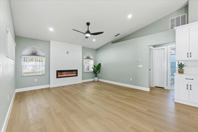 12 PROVIDENCE LANE, Palm Coast, FL 32164