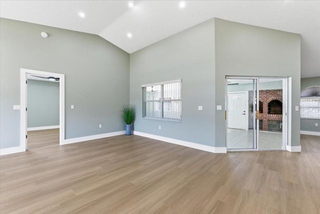 12 PROVIDENCE LANE, Palm Coast, FL 32164