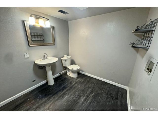 2 BitterWeed, Pueblo, CO 81001