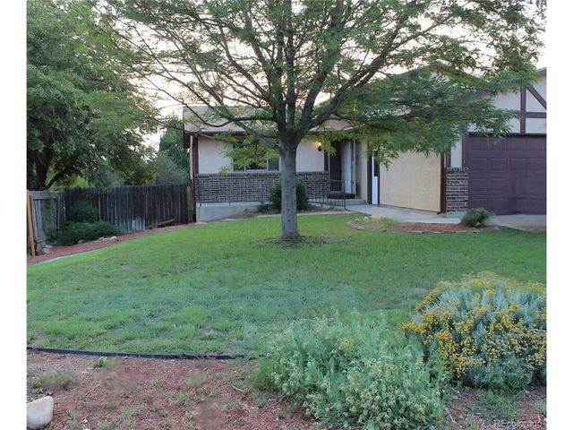 2 BitterWeed, Pueblo, CO 81001