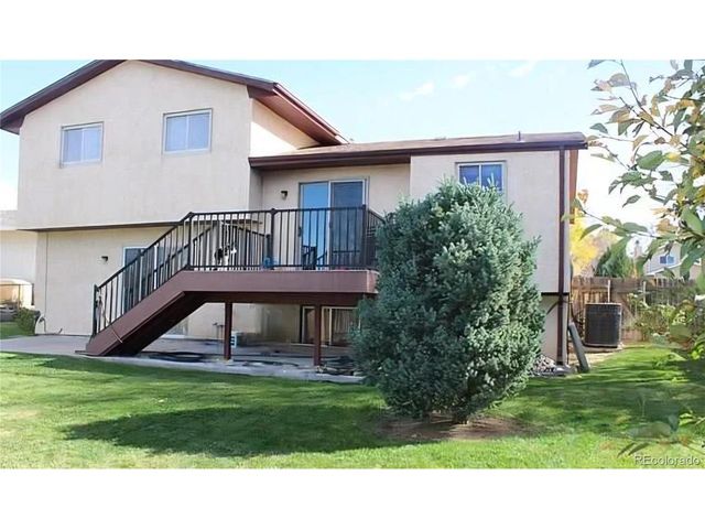 2 BitterWeed, Pueblo, CO 81001